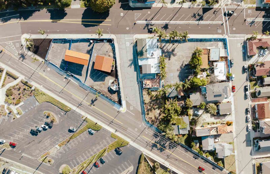 MULTI FAMILY / MIXED USE | 1